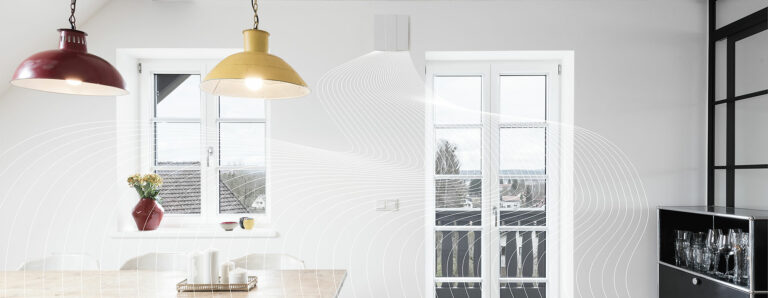 Wohnraumlüftung wird dargestellt mittels Wellen, die sich im Raum ausbreiten.